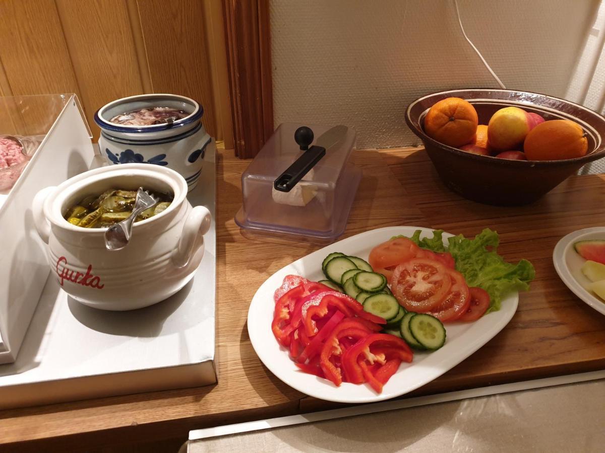 尼亚帕尔拉斯酒店 法尔肯贝里 外观 照片